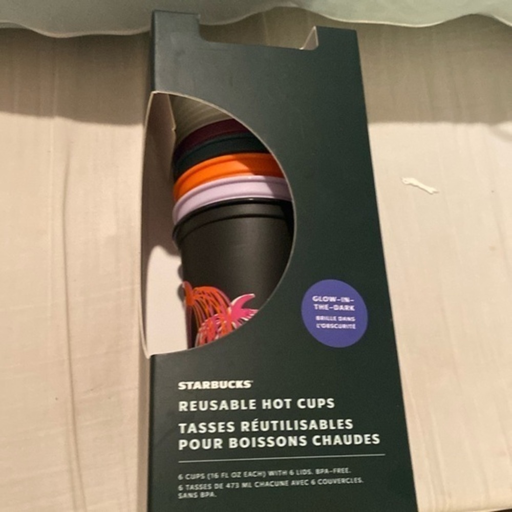 Starbucks Halloween 2021-Glow in the dark 6 Pack cups